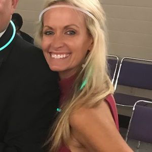 Meet your Posher, Leigh